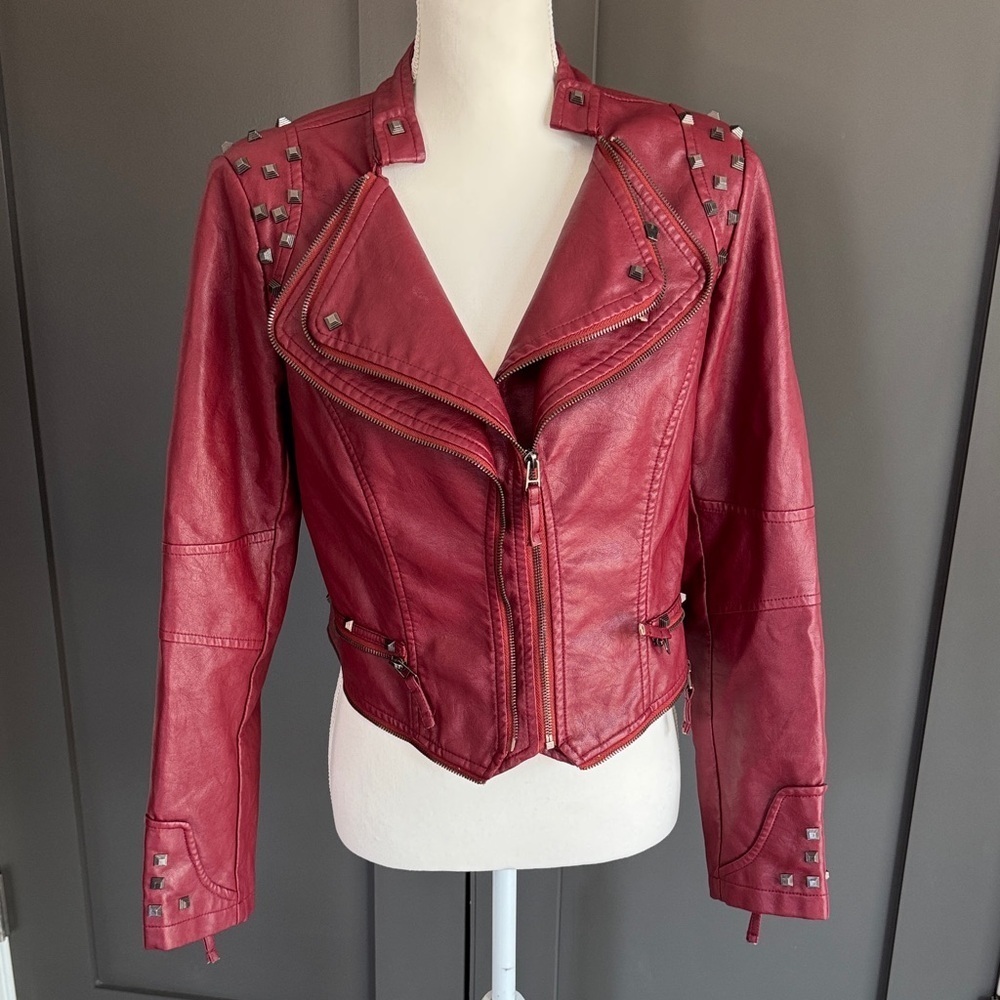 Chouyatou Women's Studded Jacket in Red Size M